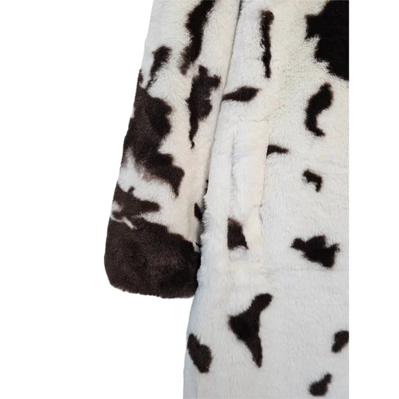 NWT Faux Fur Coat – Cow Print – Size L - Picture 3 of 11